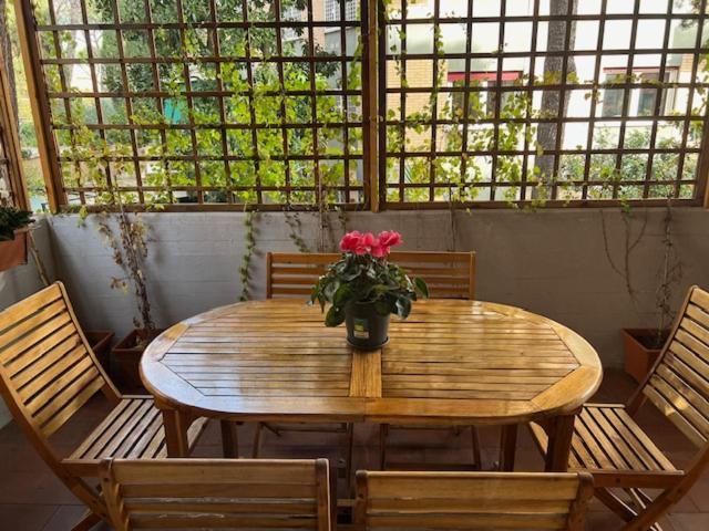 شقة La Casa Delle Camelie روما المظهر الخارجي الصورة