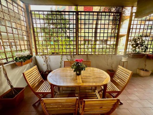 شقة La Casa Delle Camelie روما المظهر الخارجي الصورة