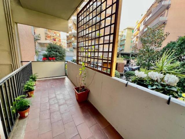 شقة La Casa Delle Camelie روما المظهر الخارجي الصورة
